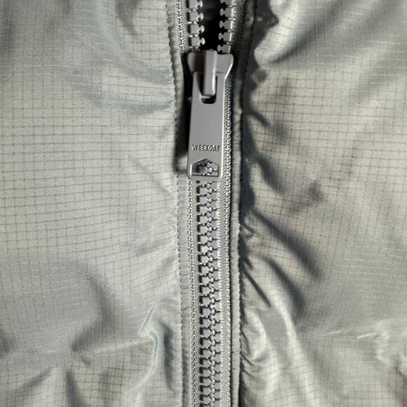 Weekday Dusty Blue Sleeveless Zip Up Layer Puffer Vest Women’s Size XS - Picture 12 of 13